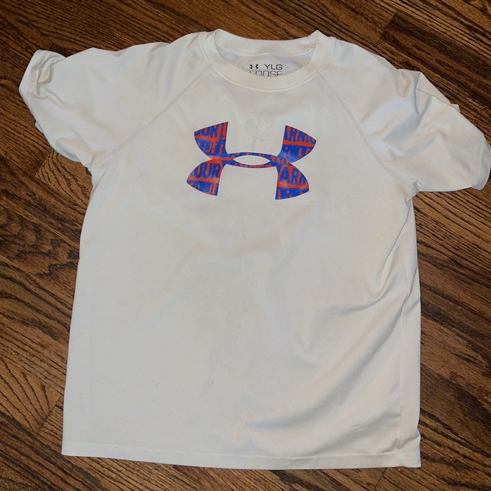 Under Armour DriFit Material T-shirt